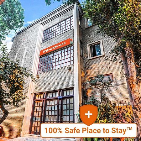 Fabexpress Hemkunt Mansion Hotel Ноида Екстериор снимка